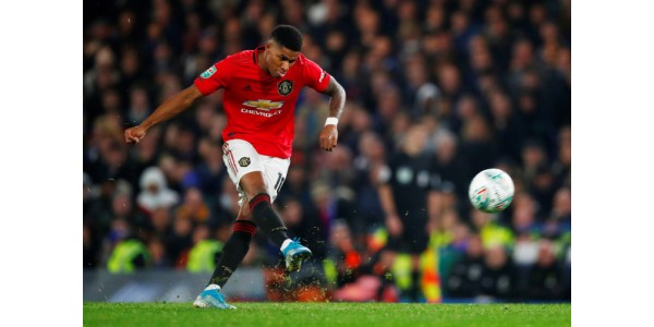 Manchester United necesita darles a los jugadores jóvenes la oportunidad de jugar